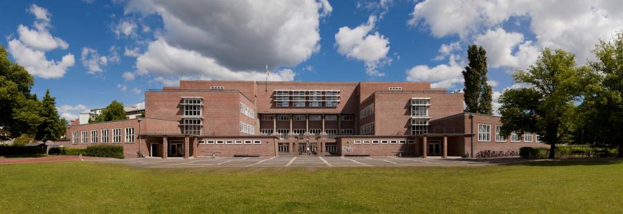 Bauhausschule Cottbus cover